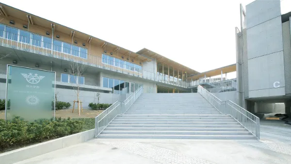 Eiko Gakuen Junior and Senior High School