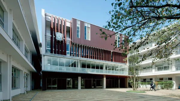 Sophia-Fukuoka Junior-Senior High School